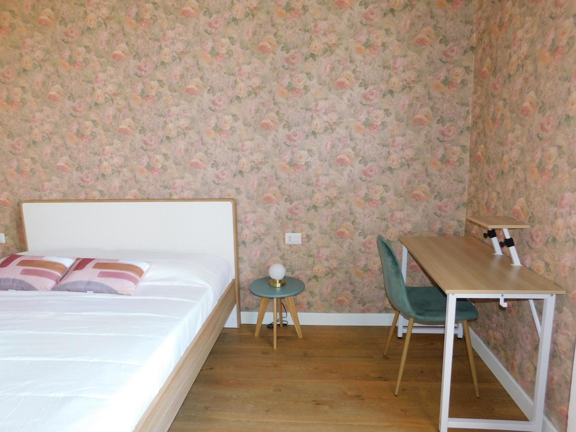 Hibiscus - Etnea Rooms Катания Экстерьер фото